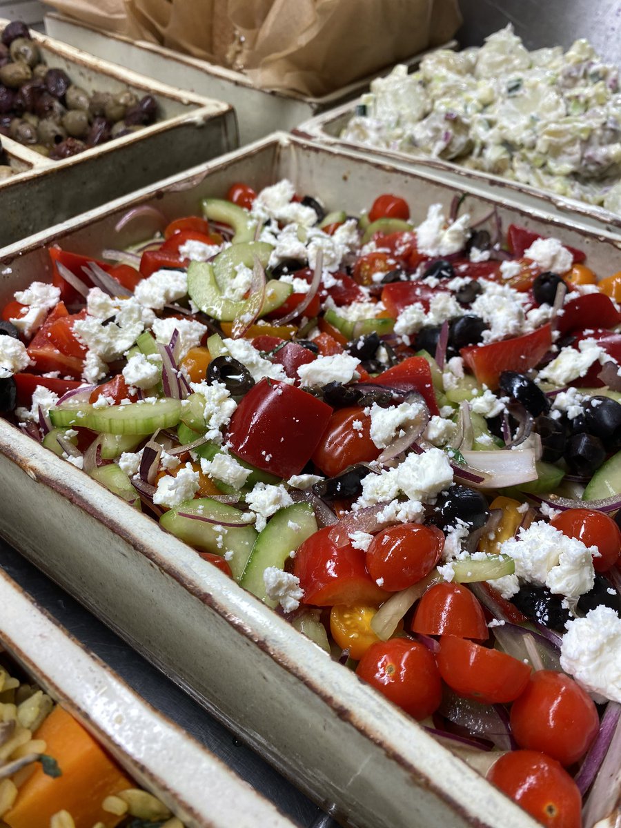 LewisSpareychef's tweet photo. Salads looking swish this weekend at the three daggers farm shop! #salad #3daggers #farmshop #local #village #foodie #deli https://t.co/ffy8RVCZk9