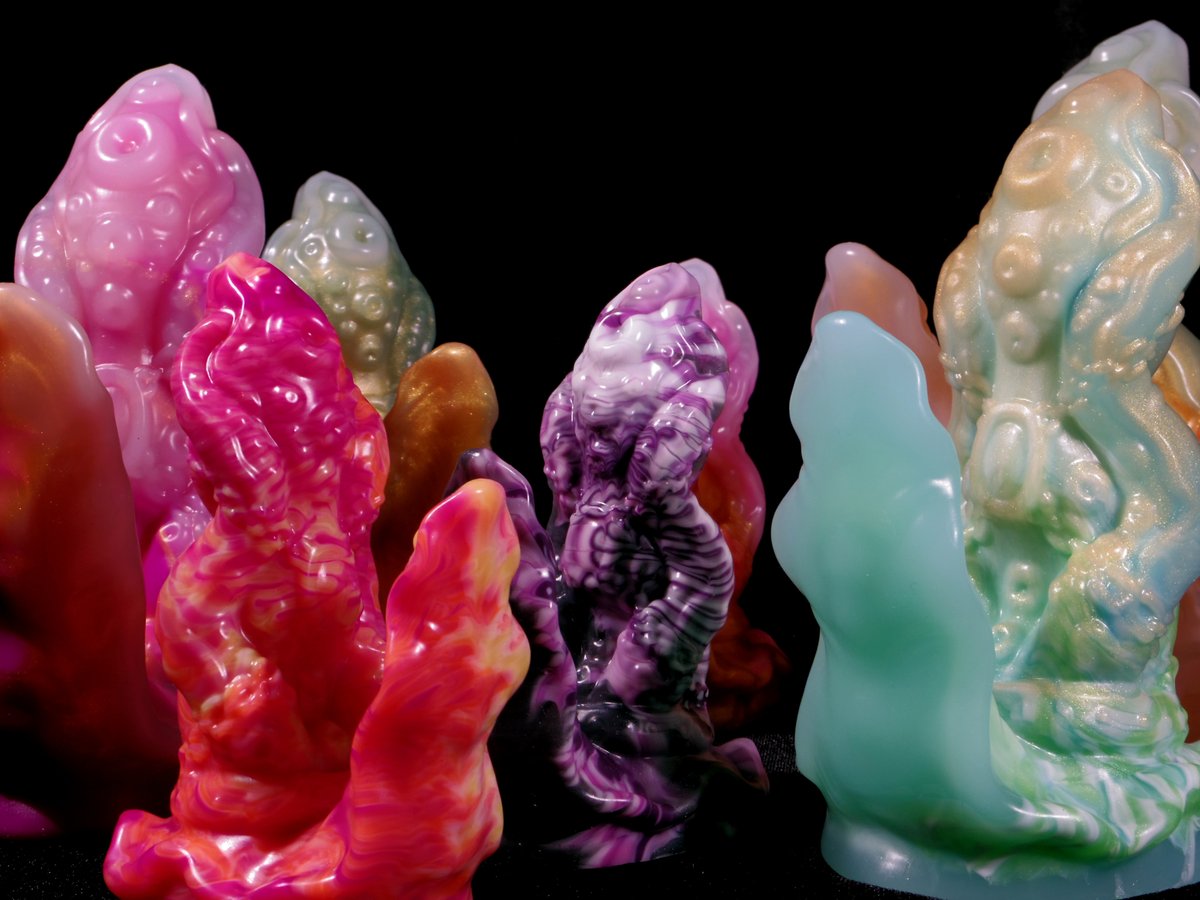 GelatinousC's tweet photo. We have been working a lot behind the scenes recently on really exciting things. The first one we can announce is our newest model “Inferno”, sculpted by the super talented @ultraohwormhole . Inferno will be available at launch in XS, S, M, and L. More info to come. https://t.co/JtxTkoT8Ng