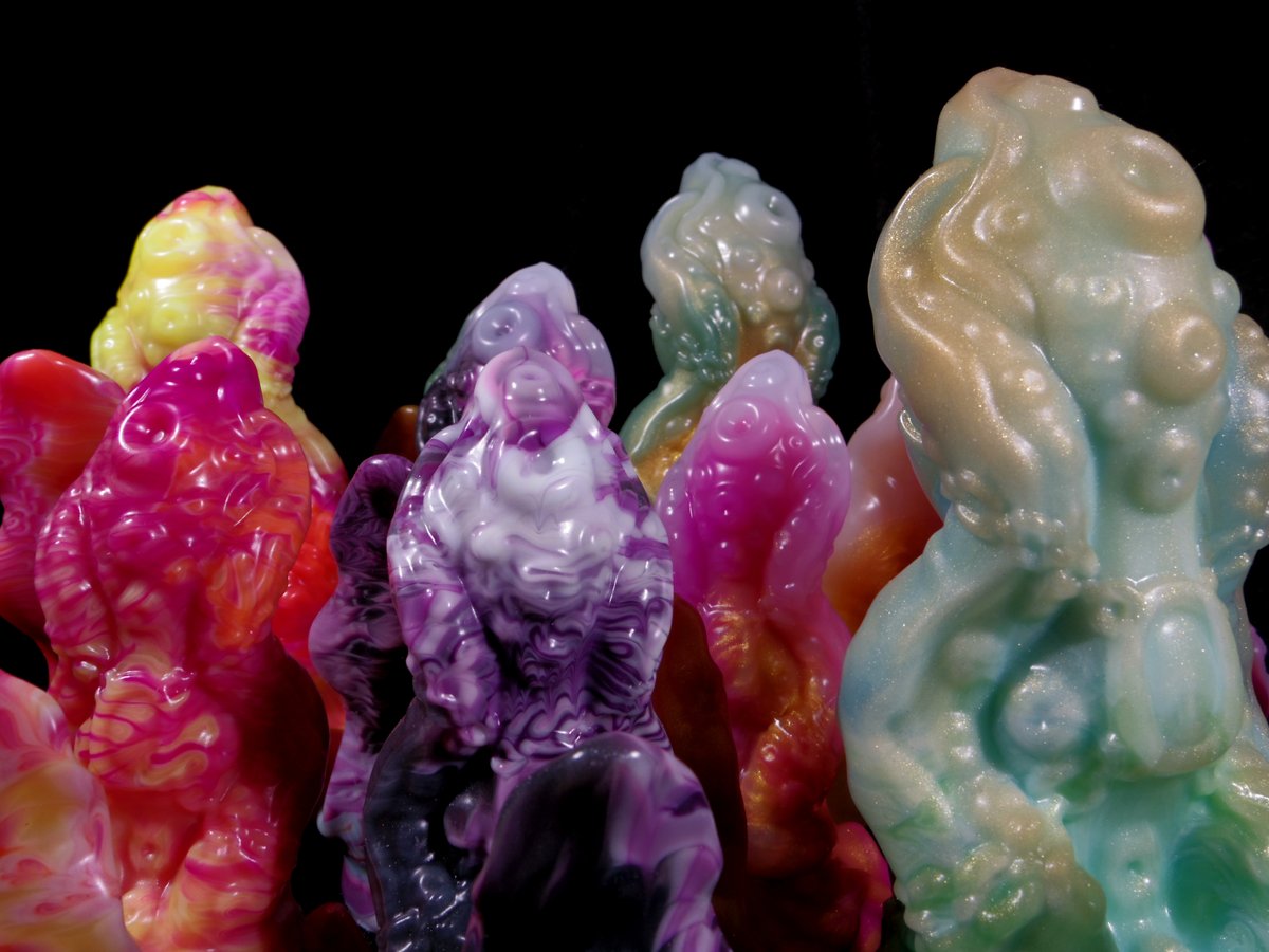 GelatinousC's tweet photo. We have been working a lot behind the scenes recently on really exciting things. The first one we can announce is our newest model “Inferno”, sculpted by the super talented @ultraohwormhole . Inferno will be available at launch in XS, S, M, and L. More info to come. https://t.co/JtxTkoT8Ng