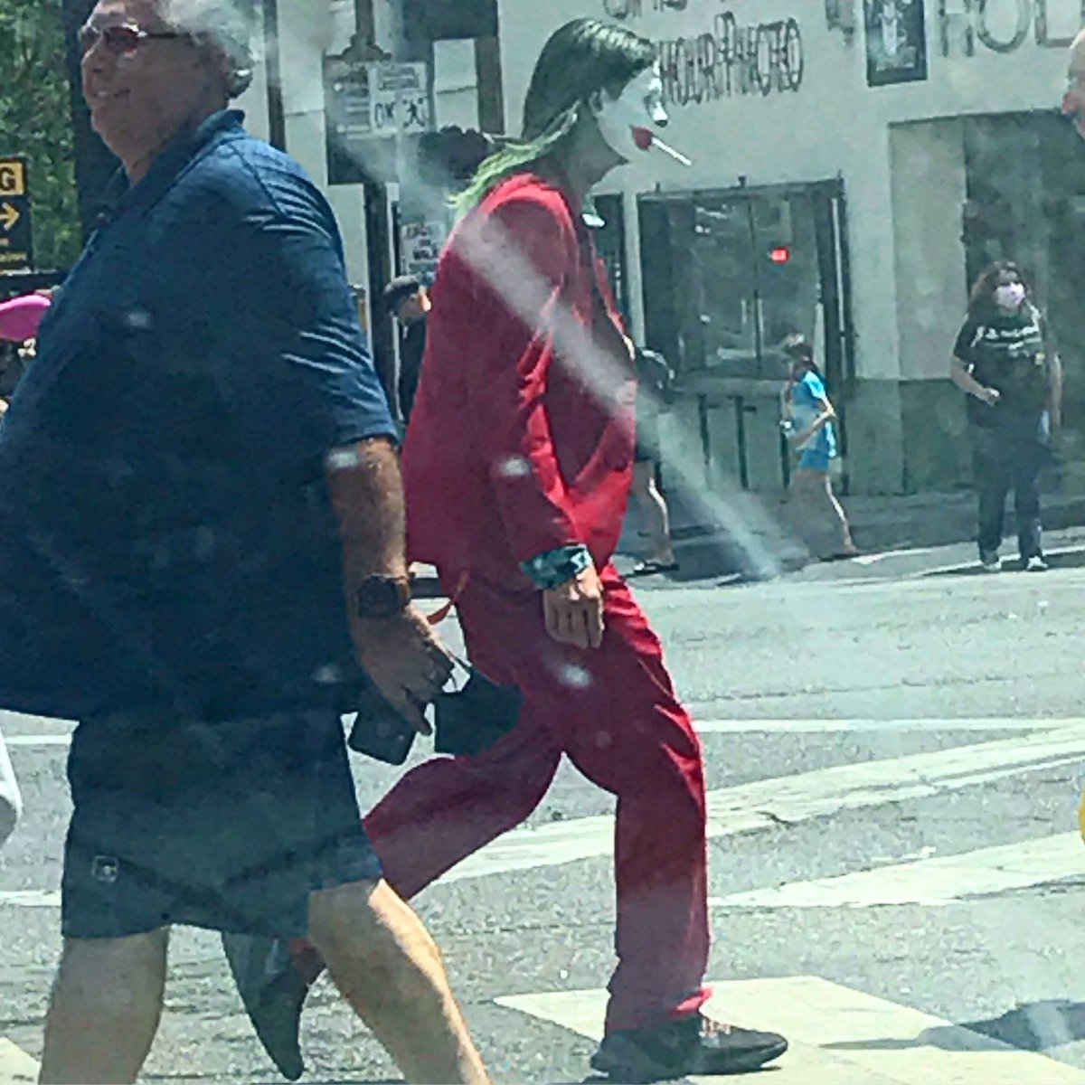 me otw to see #thebatman in theaters this weekend. 🃏🚬 #hollywoodjoker #batman #thejoker #hollywoodaf #onlyinLA #halloweenerryday