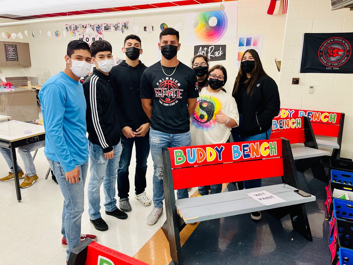 Kereen Enciso’s Art 1 students work on painting buddy benches. The benches will be placed around the district as an initiative to combat bullying and to invite buddies.
