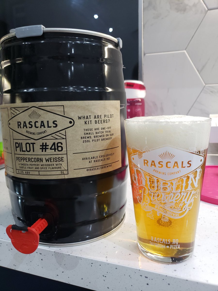 ToeMeister77's tweet photo. It's a Peppercorn Weisse Weekend at Home with one of  @RascalsBrewing finest Kegs 🍺 https://t.co/nZvwTp576n