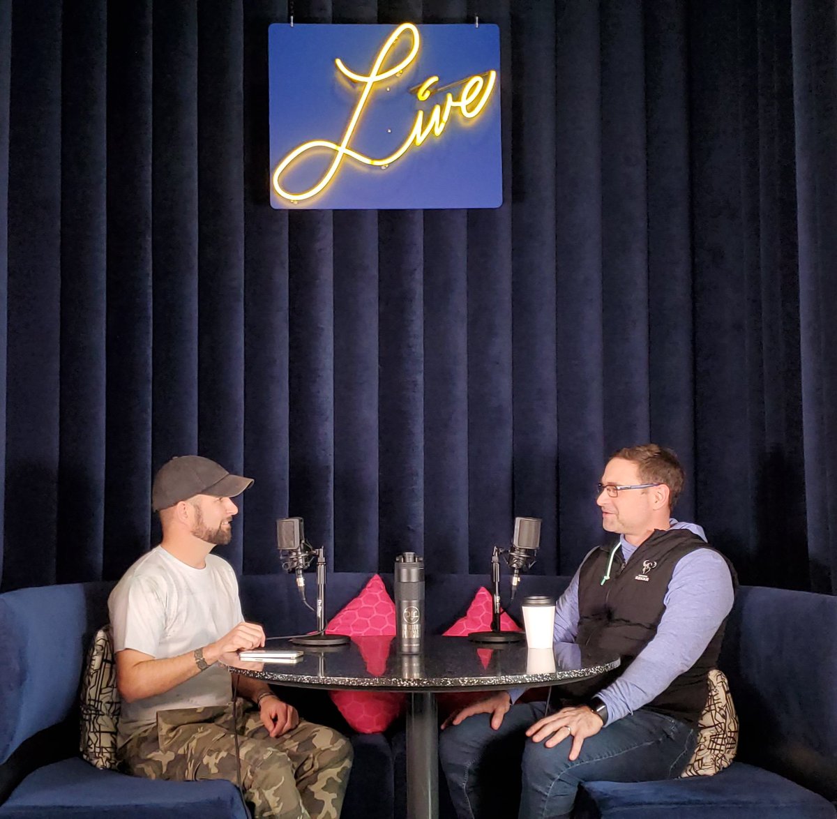IamSYaso's tweet photo. Having #podcast studios for clients is awesome. But going offsite has perks, too! We found a cute spot at Aloft Hotels!

Recording a future episode of #thedlcdroppodcast with host, @J0hnDavids0n and guest @Diamond_Sota!
https://t.co/LizZpmHHIv https://t.co/ueXW1FYTw6