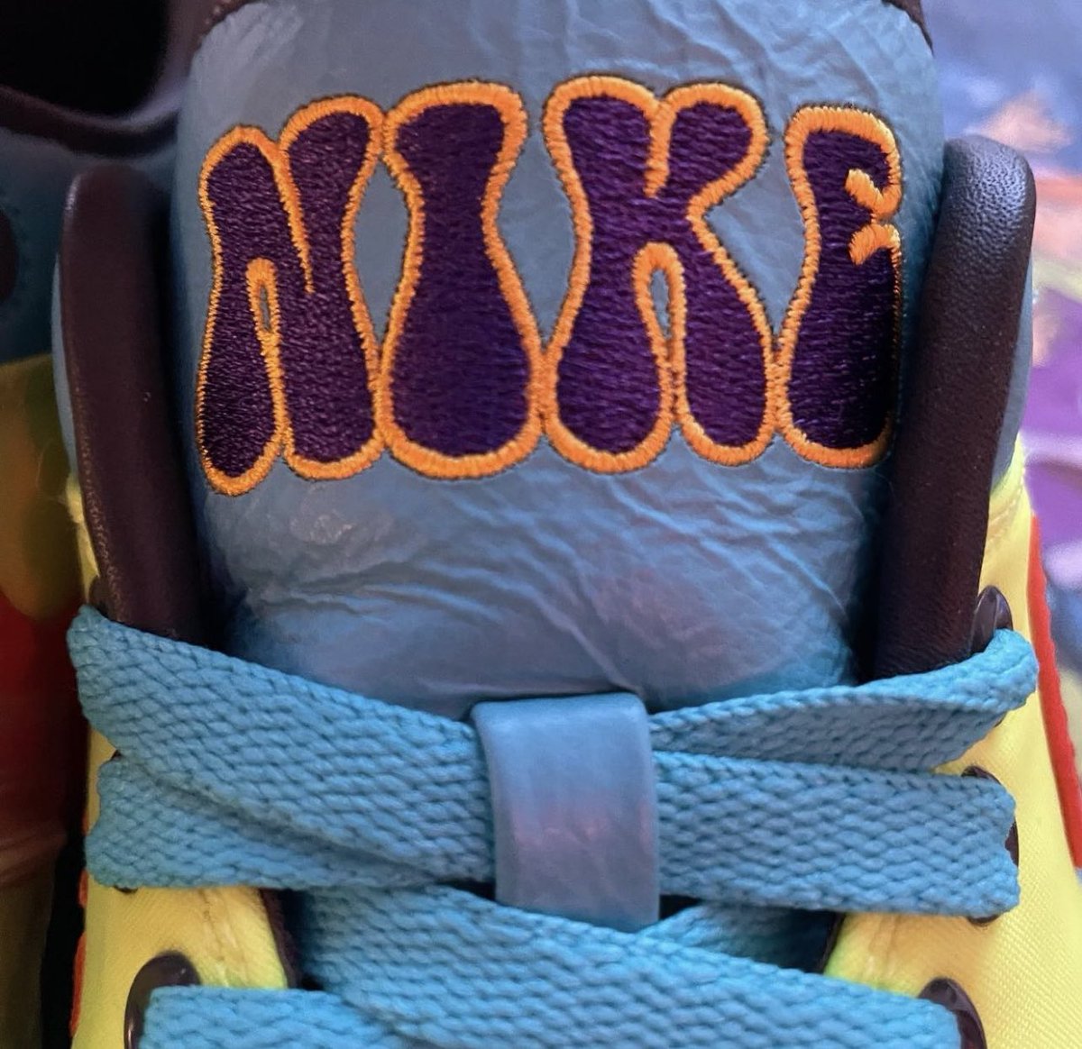 nicekicks's tweet photo. “Mystery Machine” Custom Air Max 1. 🚌 https://t.co/S5Uq43VNyK