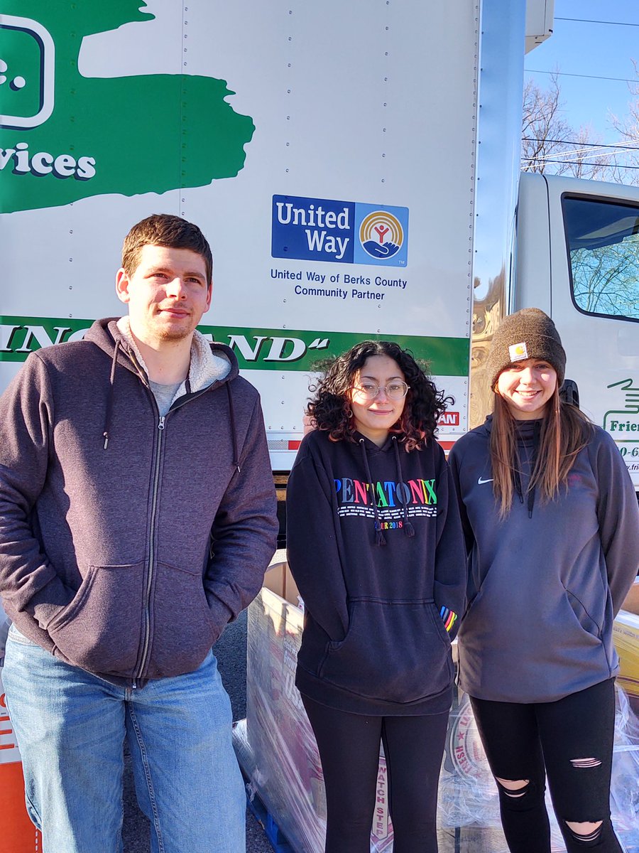 Honors students Cole Patton, Alexis Colon, and Rebekah March volunteered at the Huff’s Church Food Bank yesterday in Alburtis. Another great community service opportunity for our students!