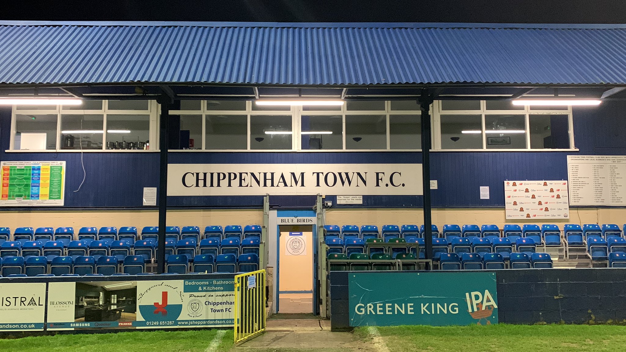 Woking Football Club Academy on Twitter "Tonight’s setting 🔴⚪️ https//t.co/H7sZuATq8w" / Twitter