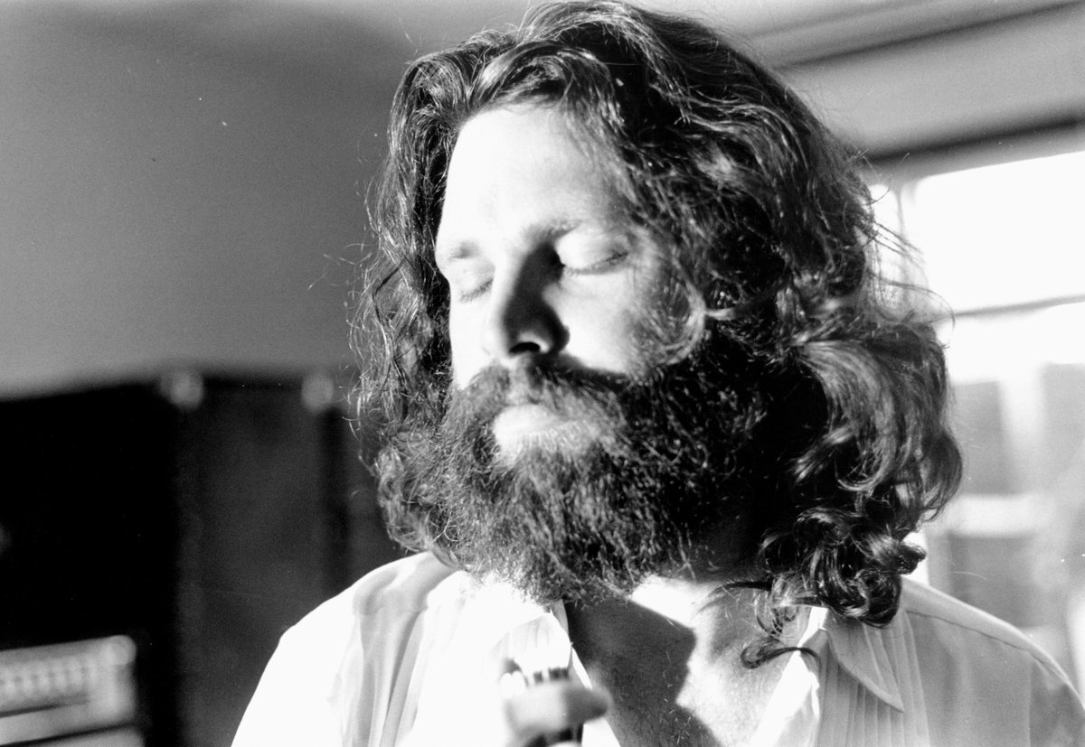 JimMorrison's tweet photo. Not to touch the earth
Not to see the sun
Nothing left to do,
But run, run, run
Let's run

Photo courtesy of Getty Images.

#JimMorrison #Poet #LiveYourLife #BeFree #Artist #Poetry https://t.co/2xRyKsu4Xz