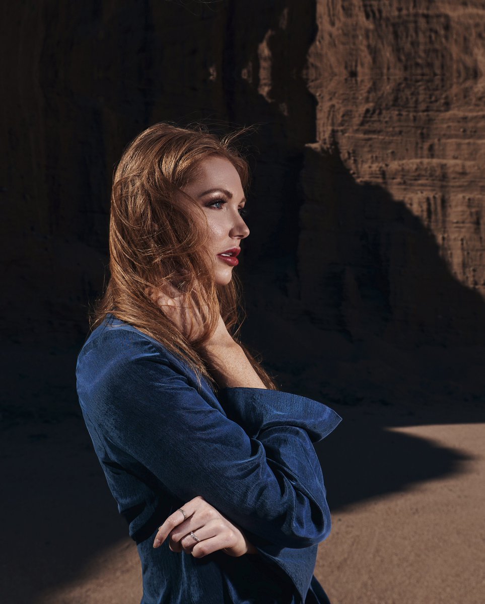 AshourPHO's tweet photo. Projected Desert

@missecointernational 
@charlottesophiebrooke 🇬🇧 
Photography : Mahmoud Ashour
Art Director : @elsakkaaa 
Owner Founder D.r : @amaalrezk 
#ashour #ashour_photography #missecointernational #beautyphotography #nablacosmetics #beautyshoot #beautyphotographer https://t.co/tmeUSoOD7j
