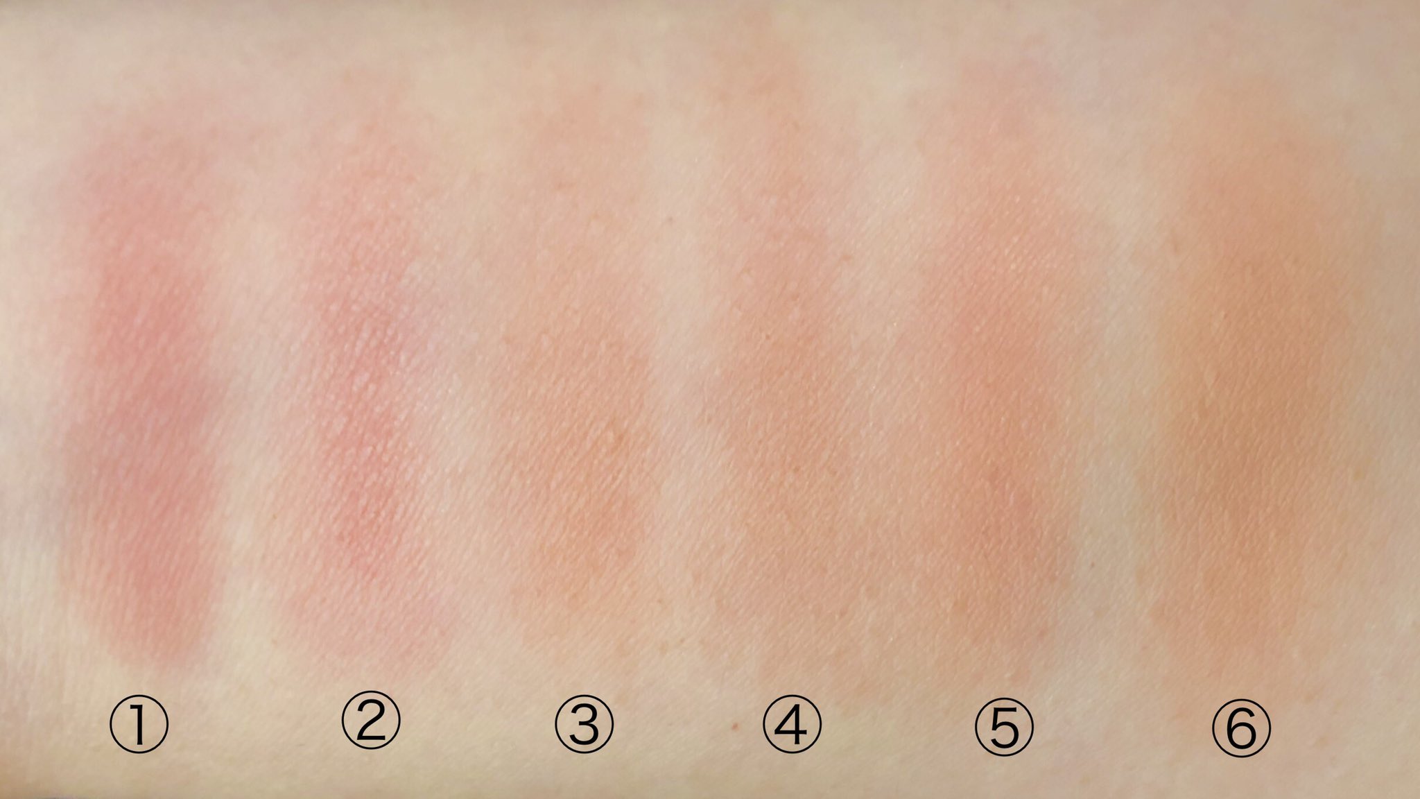 ちえ イエベ秋ソフト ピンクベージュ系チーク Addictionザブラッシュ 024 ローズバー Diorルージュブラッシュ 361 ローズベゼ Laura Mercierブラッシュカラーインフュージョン 06 チャイ Cezanne Nチークn18 ローズベージュ Cliniqueチークポップ