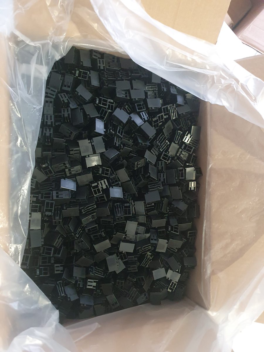 Loktron Group can help you to find active, passive electromechanical and obsolete electronic components! Join to our family and write us to sales@loktrongroup.com  
#electronic #components #distributors #Microchip #shipment pic.x.com/unlWYyBaYS