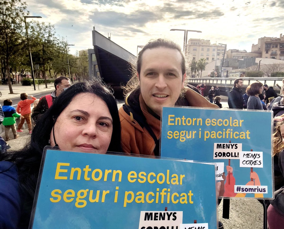 gromabatlle's tweet photo. Avui hem anat a donar suport a l’@AFASomRius https://t.co/V0vZRjC9L3