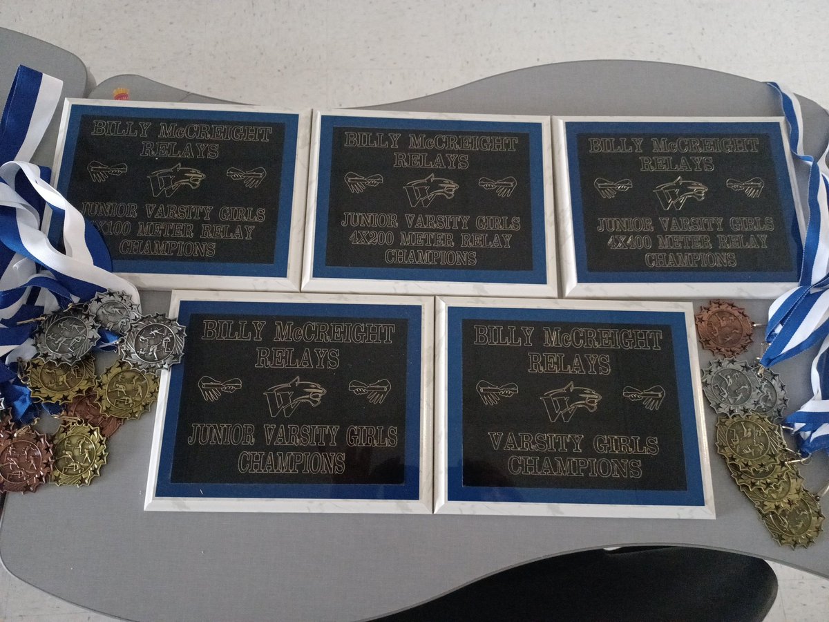JV boys-JV girls-Varsity boys-Varsity girls  swept the meet last night. Great start to the season but it is still time to keep working for more PRs.