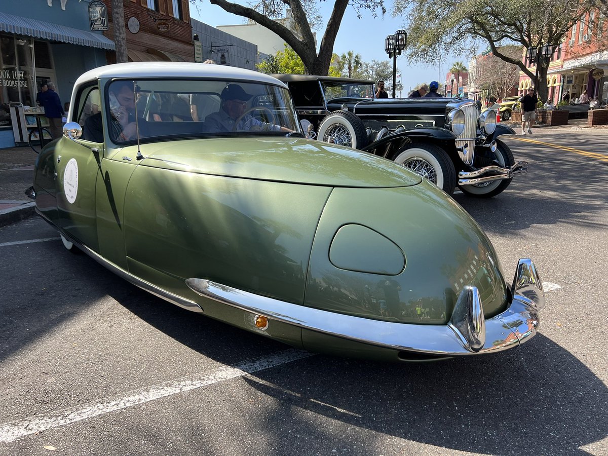 dougs_cars's tweet image. Davis!