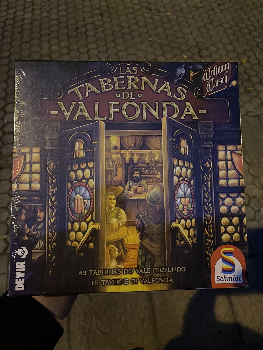 SectarioLudico's tweet photo. Por fin vuelve a estar disponible!!! Que ganas de poder llevarlo a la balda!!! Juegazo para la colección!!! #TabernasDeValfonda
Últimamente se están viniendo varios eurazos de #Devir a casa…. Contra todo pronóstico. ¿Me estaré convirtiendo de ameritrash cerrado a eurogamer?🤫🤫 https://t.co/fbwZos5PsF