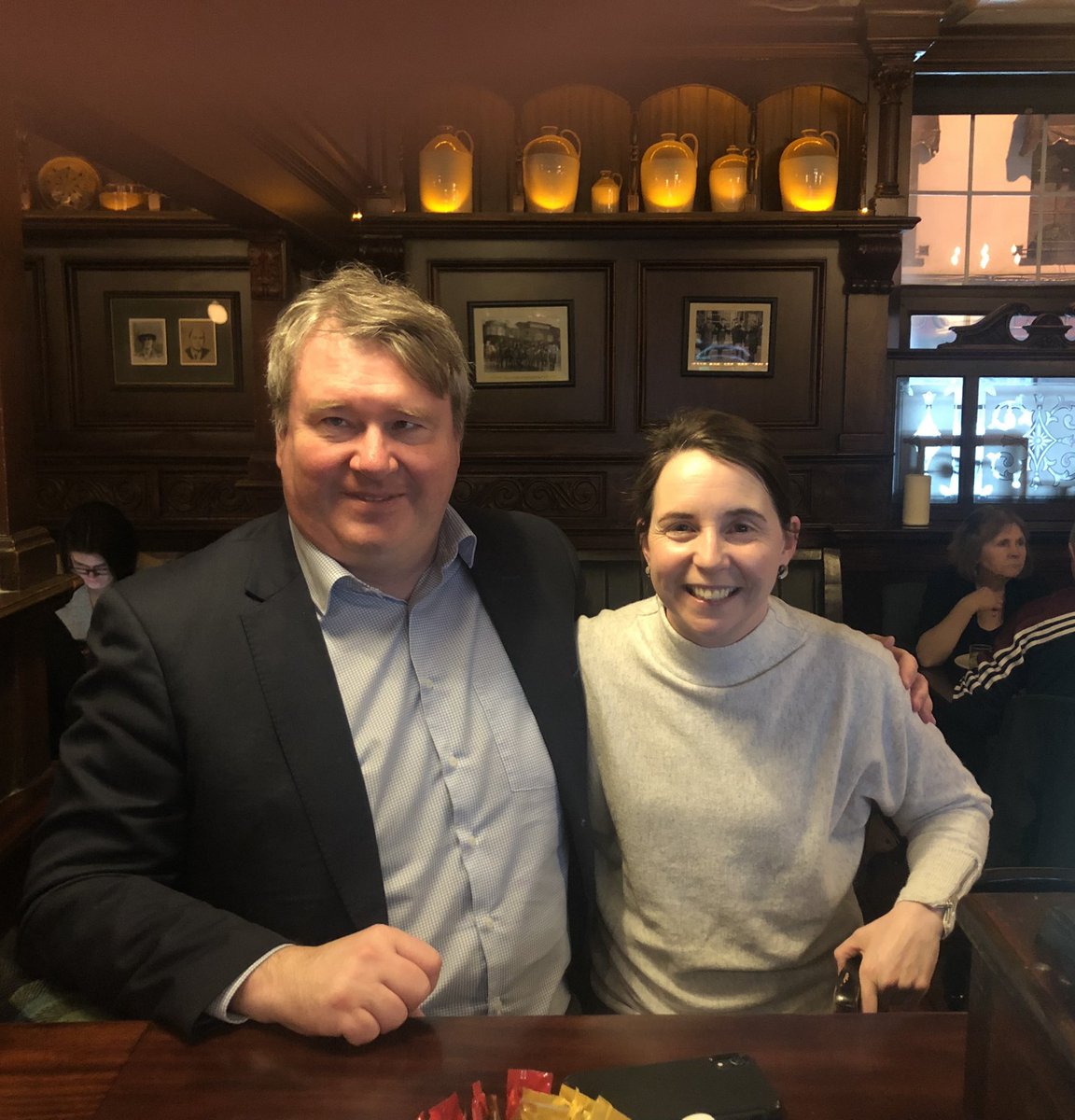 Sarah Reilly tweet media