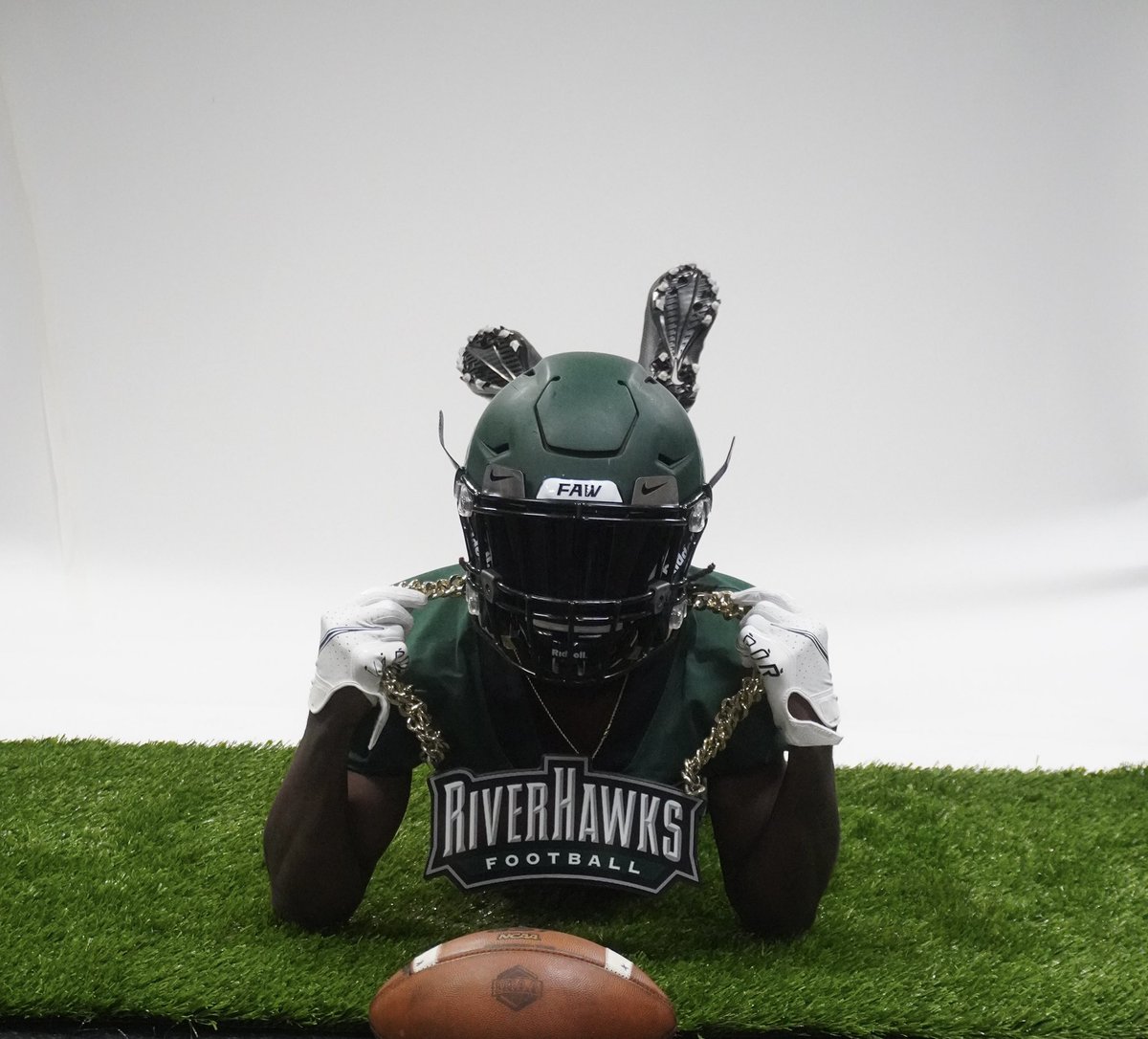 Rmorris110's tweet photo. Blessings are real that all I can say. #BLEEDGR22N💚🦅 #1400🪢💚 https://t.co/VIqsQsHgs9