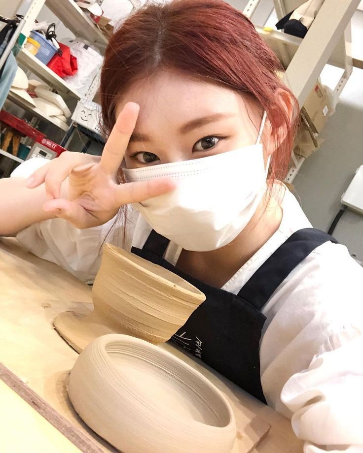 allforchaer's tweet photo. 💬 holaa :p esta es una nueva cuenta para ayudar a aumentar el brand reputation, votaciones y stream de  #CHAERYEONG de @ITZYofficial, me ayudan con un rt para k más midzy's se enteren? :3 https://t.co/aaRu95Crdw