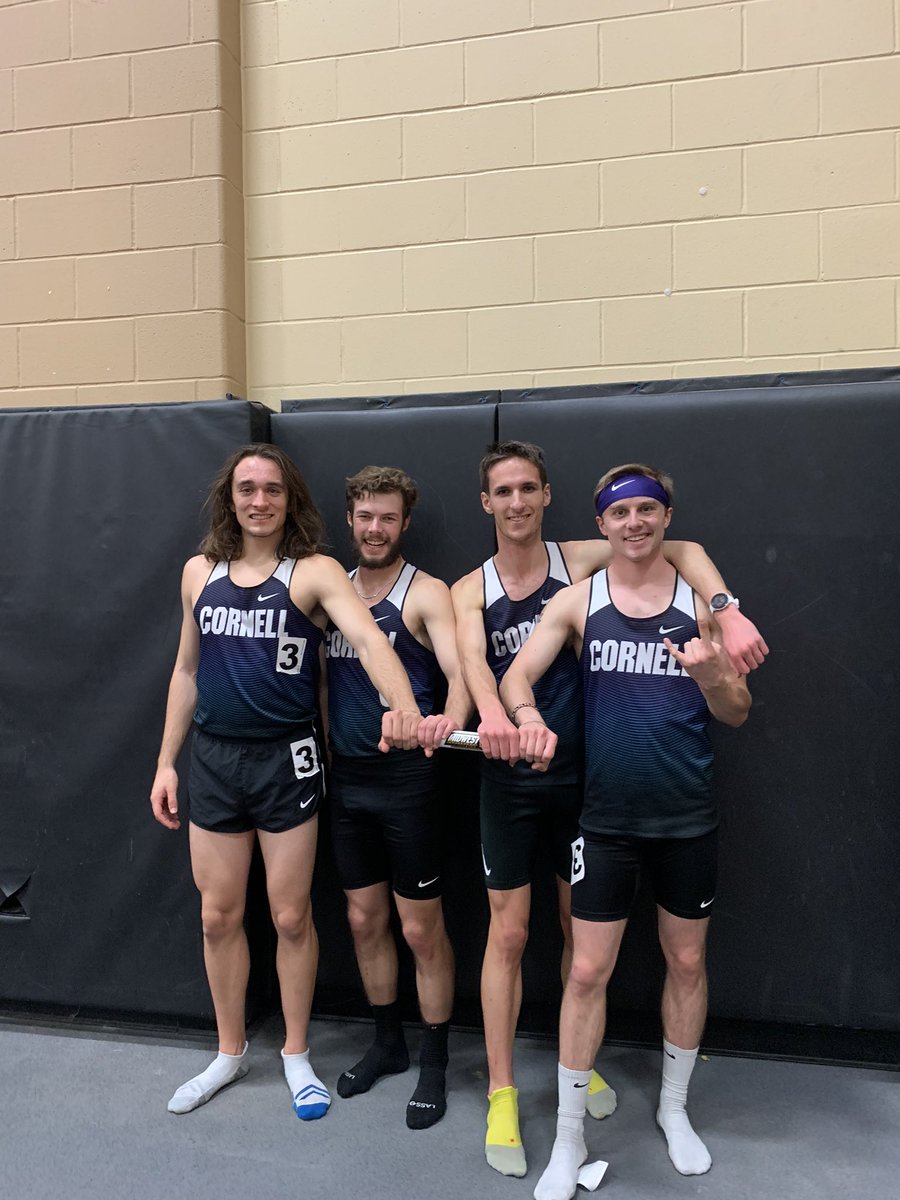 CornellRamsXCTF's tweet photo. 🚨SCHOOL RECORD🚨
Men’s Distance Medley Relay
10:18.42
Gabe Soda
Jake Engelken
Isaak Hutchings
Aaron Davidson
#SchoolRecord | #Run4Cornell https://t.co/iTYQZIO912