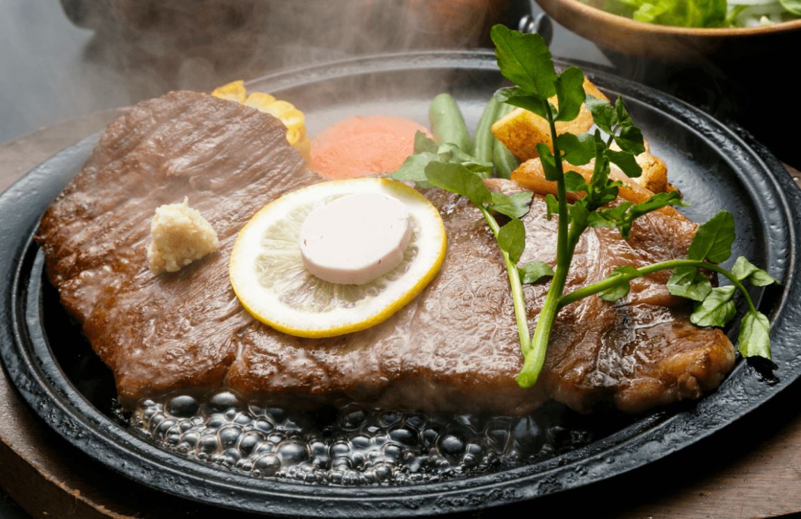 おはようございます😄

本日3月5日は
常陸牛（ひたちぎゅう）の日です🥩

茨城県常陸牛振興協会が制定✨

常陸牛は肉質のきめ細やかさと柔らかさ、豊かな風味で人気のブランド牛です🙂

おいしそうな常陸牛ステーキ！食べたいな！😋[🦄]

ひたち野
hitachino.com/menu/steak