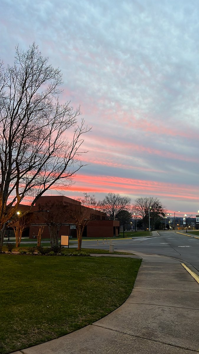TheresaMoira's tweet photo. Sunset on our beautiful campus…can’t believe I’m gonna be here for the sunrise tomorrow. 😶 #lockedintovoting #nojusticenosleep #aamu https://t.co/G5oc1d8VJp