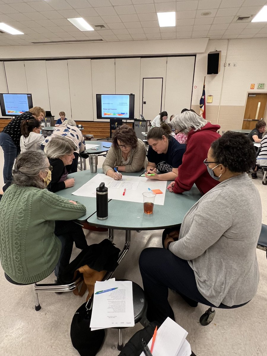 amobs_ela's tweet photo. Such an amazing day learning some strategies to engage readers from the best! Definitely a highlight of my educational career! @KyleneBeers  @BobProbst https://t.co/093iZqNUaL