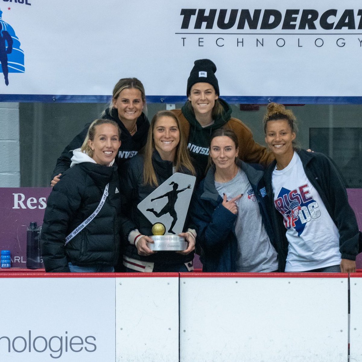PWHLPA's tweet photo. A warm welcome for the champs @WashSpirit! 🏆

#PWHPAinDC | #SDGTnw https://t.co/Xy36uMRve4