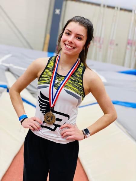 ThePHSnews's tweet image. She’s a state champion!!  Congrats to Kendal Fisher on her Indoor State Championship in the pole vault. Way to go Kendal!!