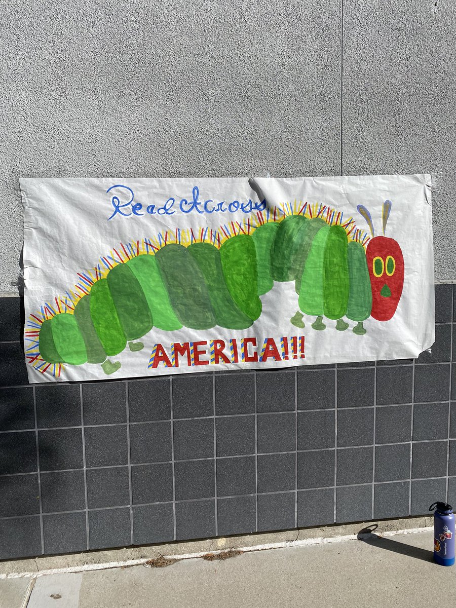 CrewRialto's tweet photo. Here are some pictures from today’s Read Across America event at RHS. We even had a visit from the Cat in the Hat! https://t.co/qKZsExJt5d