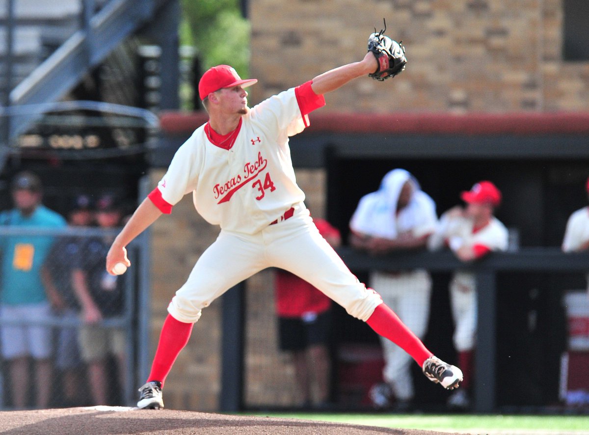 RedRaiderDugout's tweet photo. @Matt_McNicoll I've always been partial to @ryanshetter's script Texas Tech unis. https://t.co/bRYjnfydSv