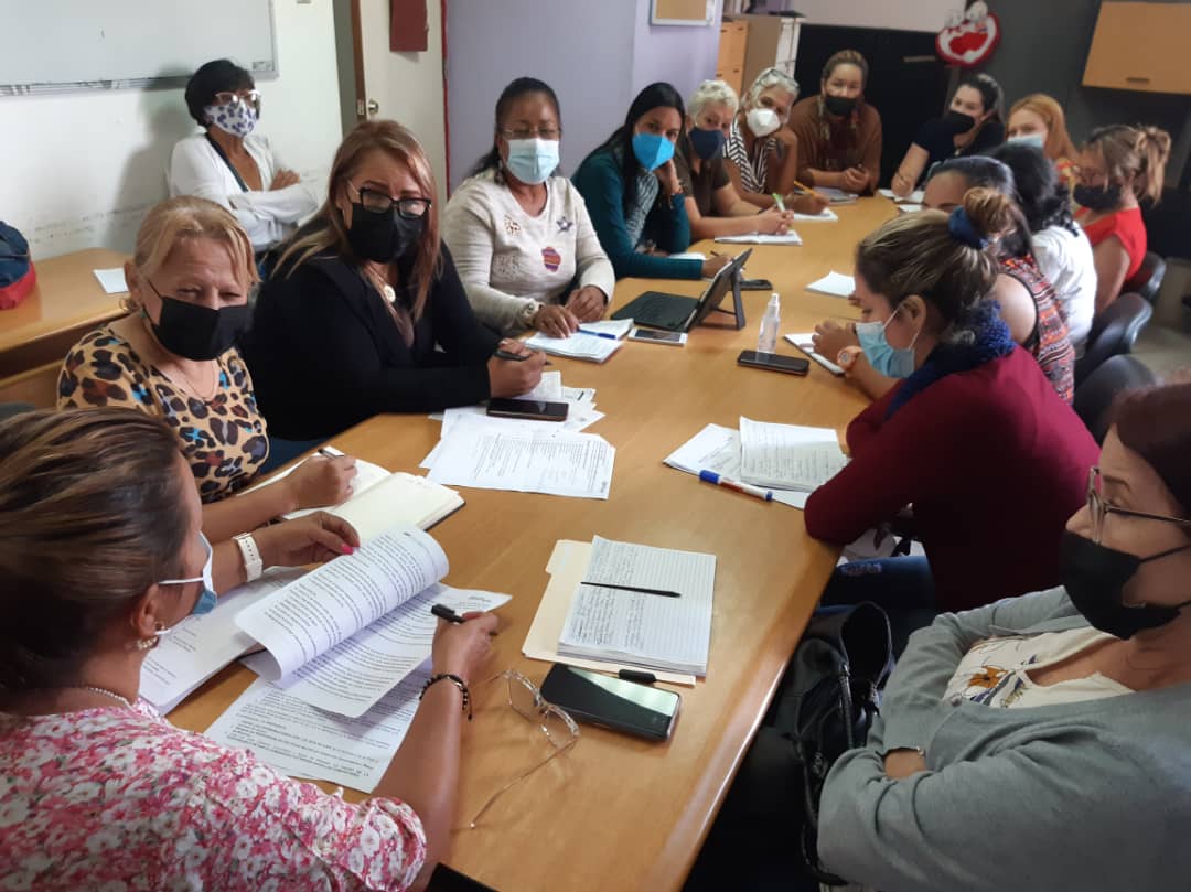 wisely_alvarez's tweet photo. #Enterate Realizamos reunión preparatoria y organizativa de la  marcha nacional así como agenda de actividades en el marco de la celebración del Día Internacional de la Mujer de este #8Marzo2022 con todo el equipo de trabajo, directoras y movimientos
#MedioPetroAClaseTrabajadora https://t.co/pF2HwbjVtY