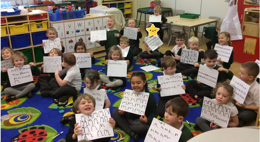 🌟Robin Class are handwriting superstars! Can you tell how proud they are of their work? 🌟