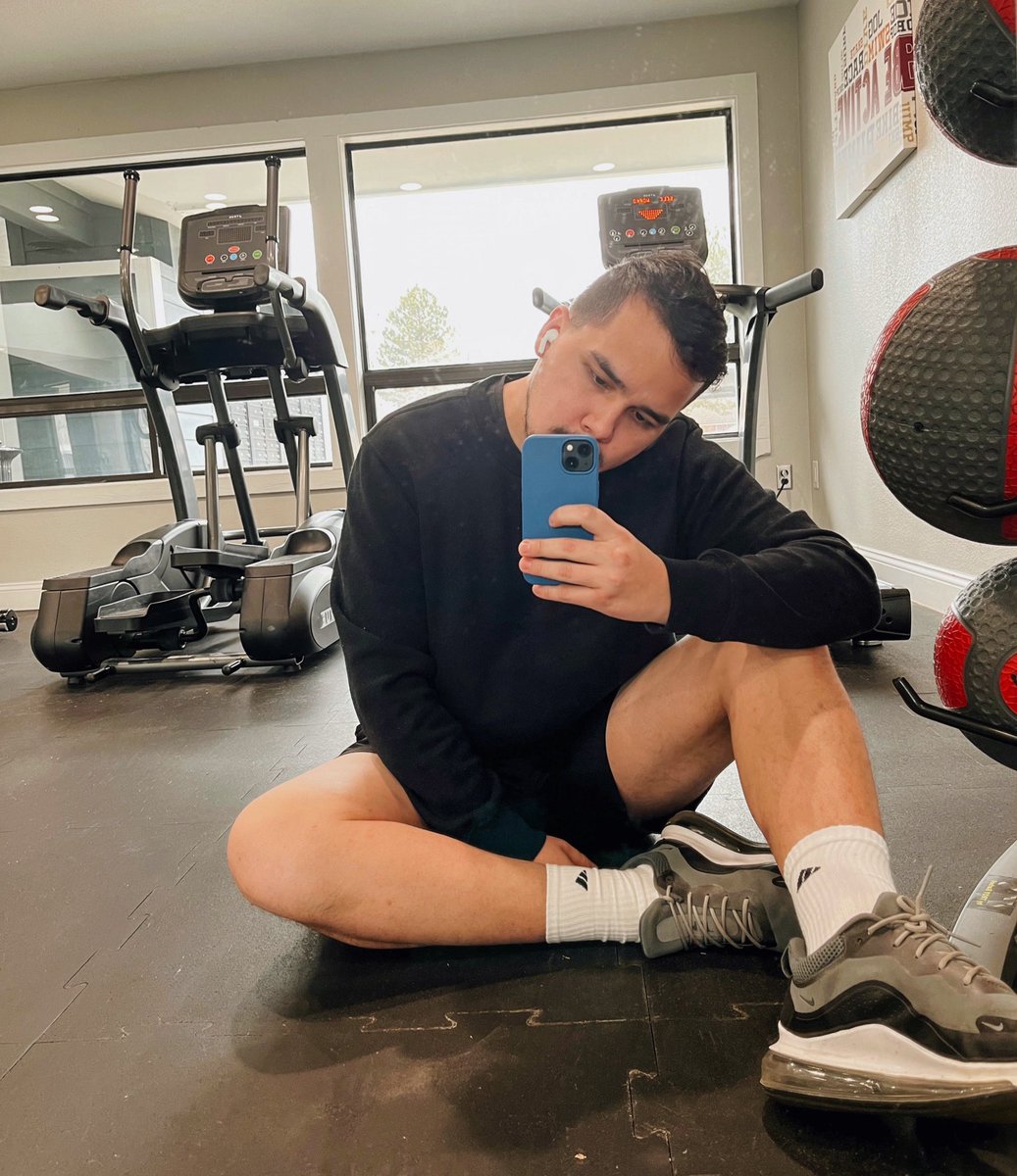 Robertssoon tweet picture
