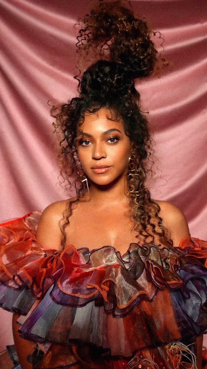 yonceir's tweet photo. this Beyoncé look https://t.co/2BlDDOyMgY