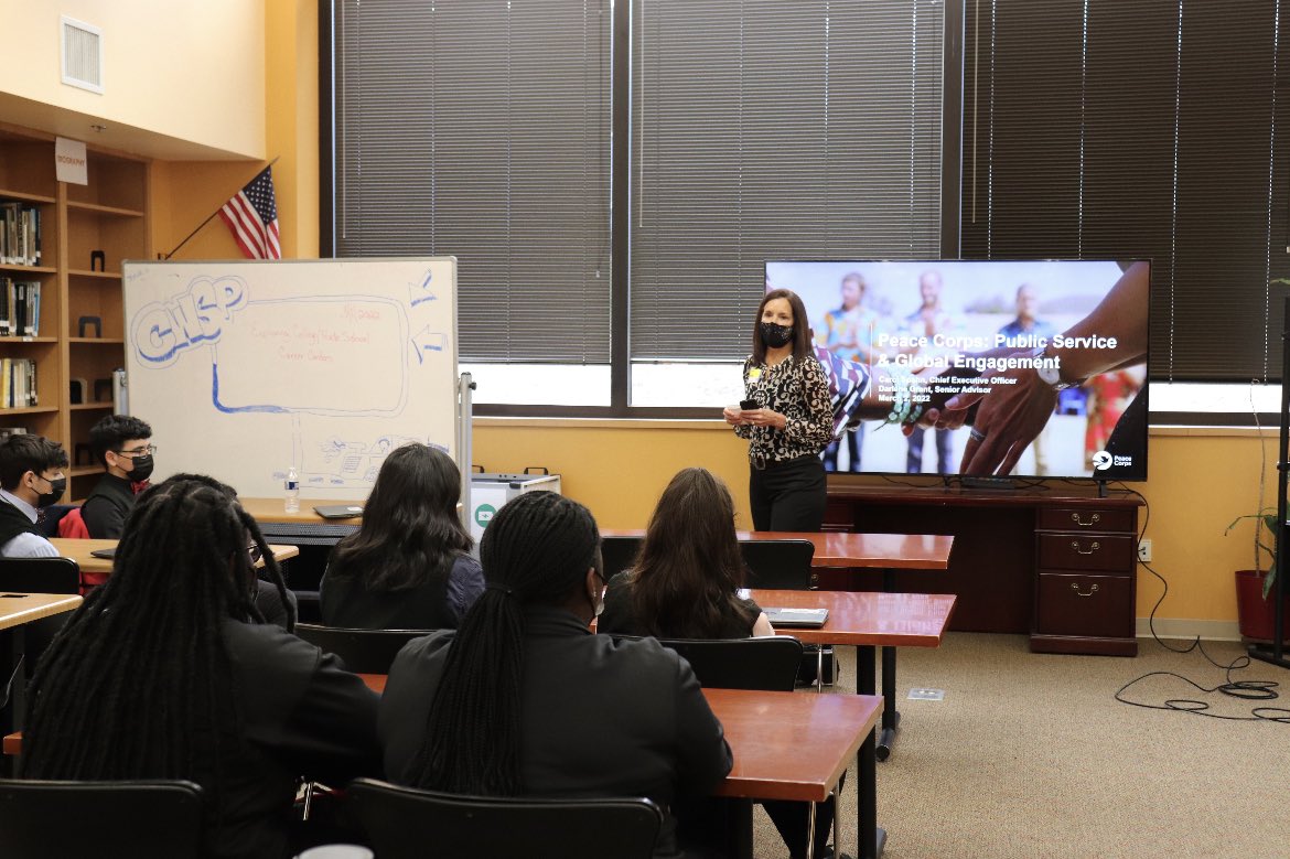 DonBoscoCR's tweet photo. Today we celebrate Peace Corps Week and flashback to a visit we received from Peace Corp Carol Spahn, Chief Executive Officer who took the time to tour our school and speak to students about public service and global engagement. @peacecorpsdir
@Peacecorps
#donboscocr #Peacecorp https://t.co/UMgIhFPxDB