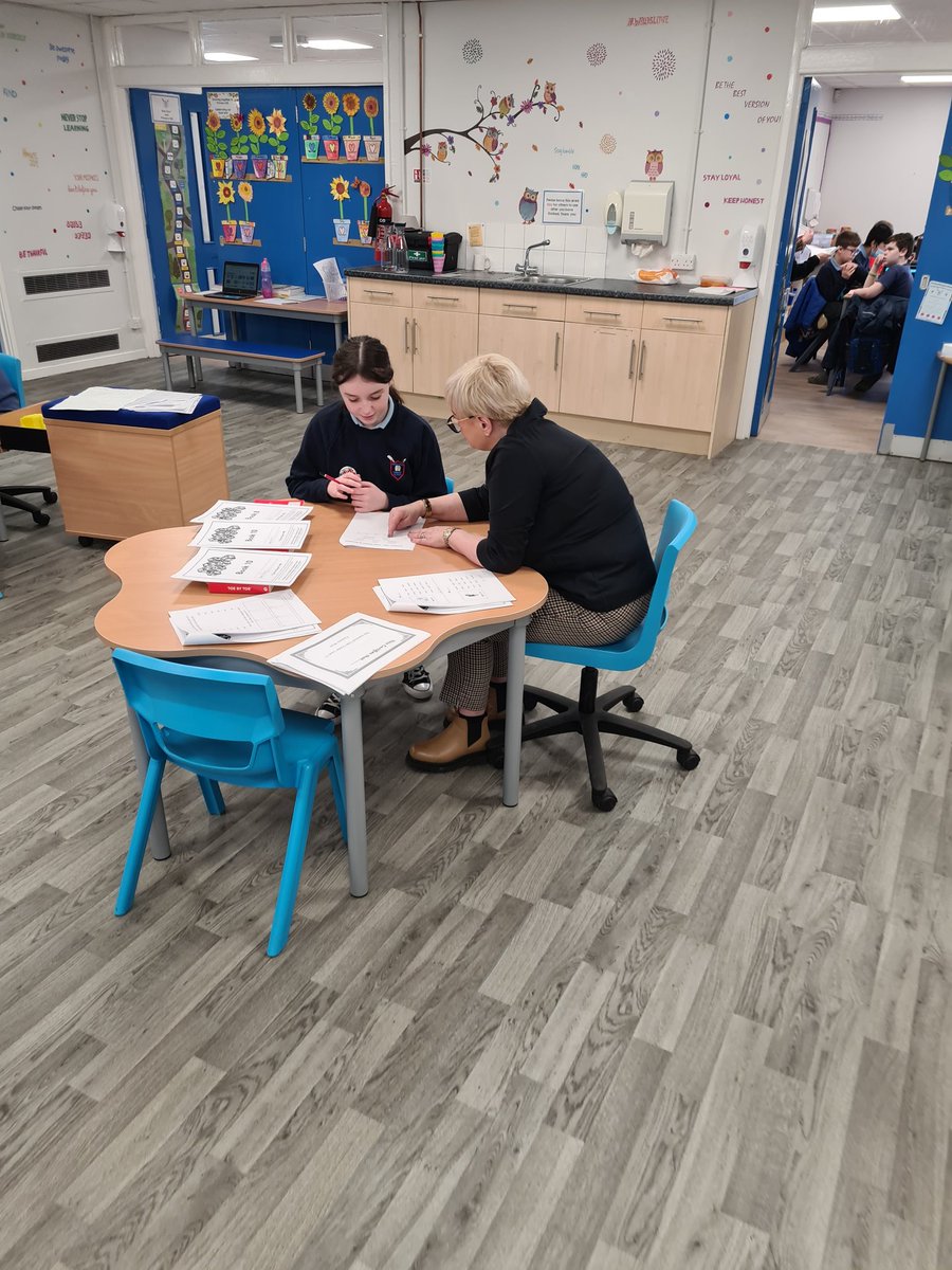 PaulBarrowman2's tweet photo. What a team! What a community. Feel proud everyday to lead such a committed team. Getting the best for our learners everyday and celebrating success along the way. #proudht #teamworkmakesthedreamwork #valuesinaction https://t.co/FjAqKmZNEl