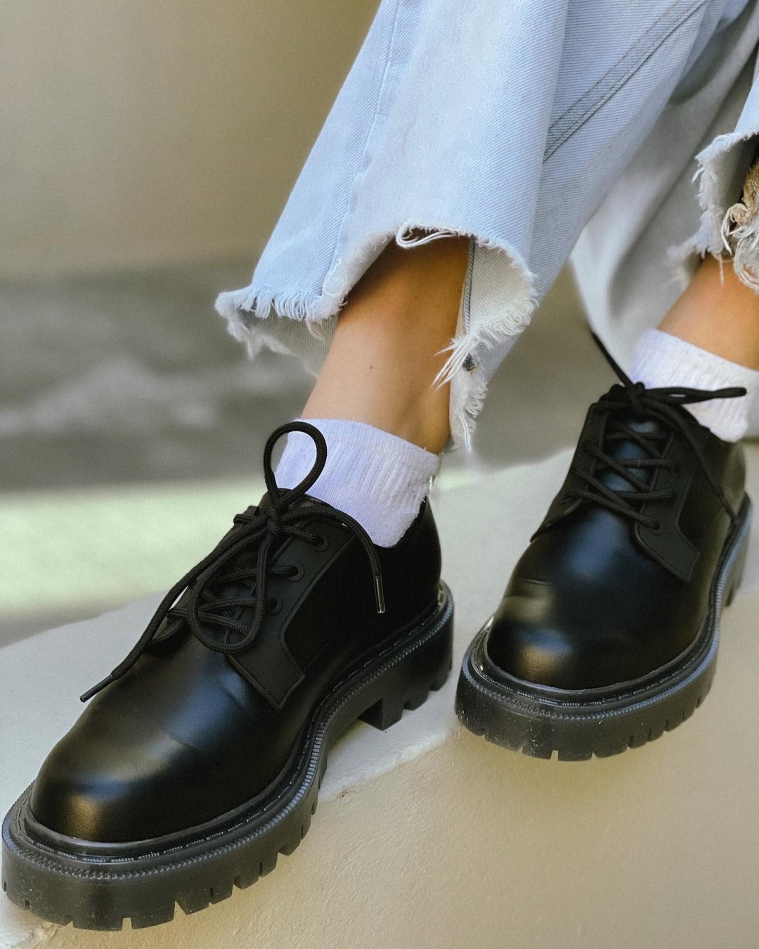 ALDO Shoes on "Lug at first Introducing Alexisse, our trendy chunky oxford shoes made with vegan leather (you got that right!). https://t.co/zHZNFHLBko Photo by Yana Anne #AldoAmbassador #AldoShoes https://t.co/ZMKYLUuOM0" /