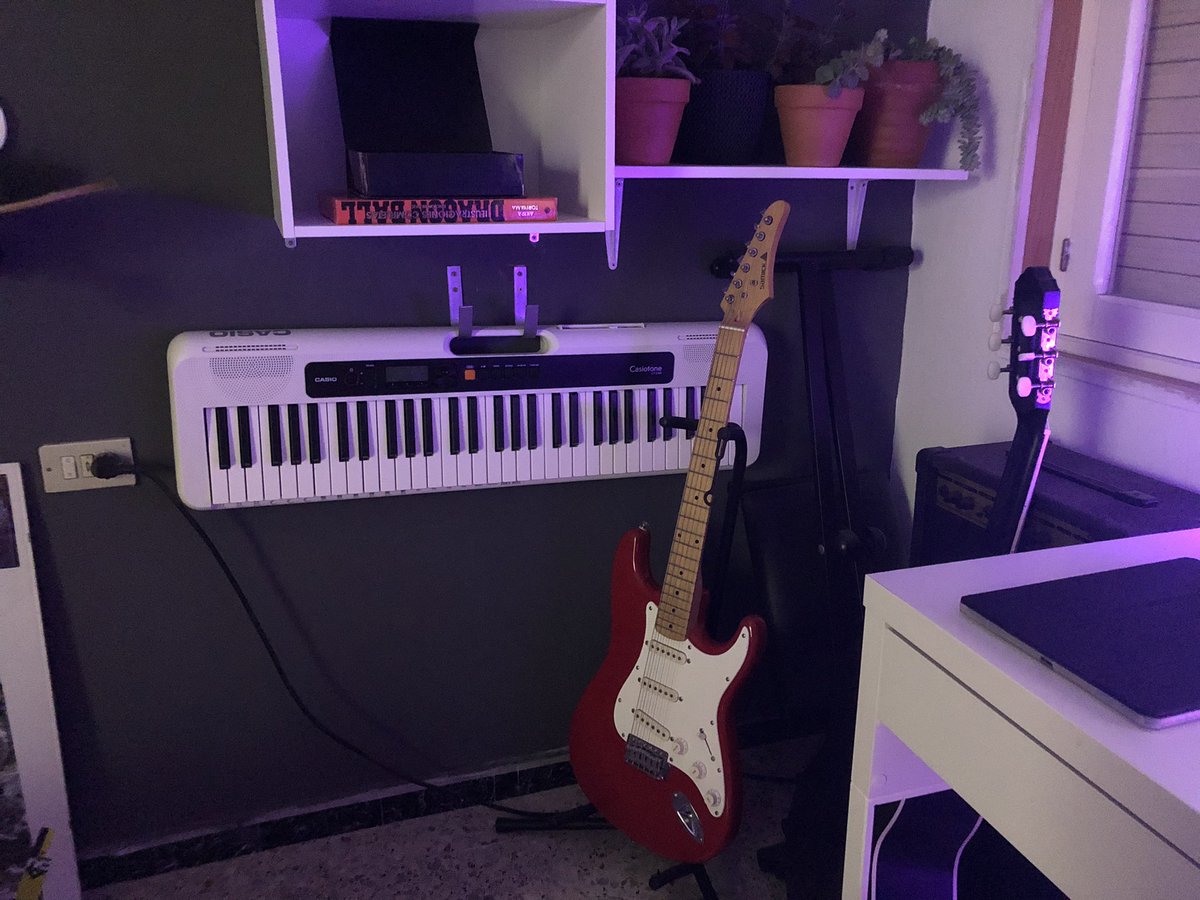 shaycircus's tweet photo. Setup Humilde de Uni  #SetupRubius2 https://t.co/JSNc7zmOCi
