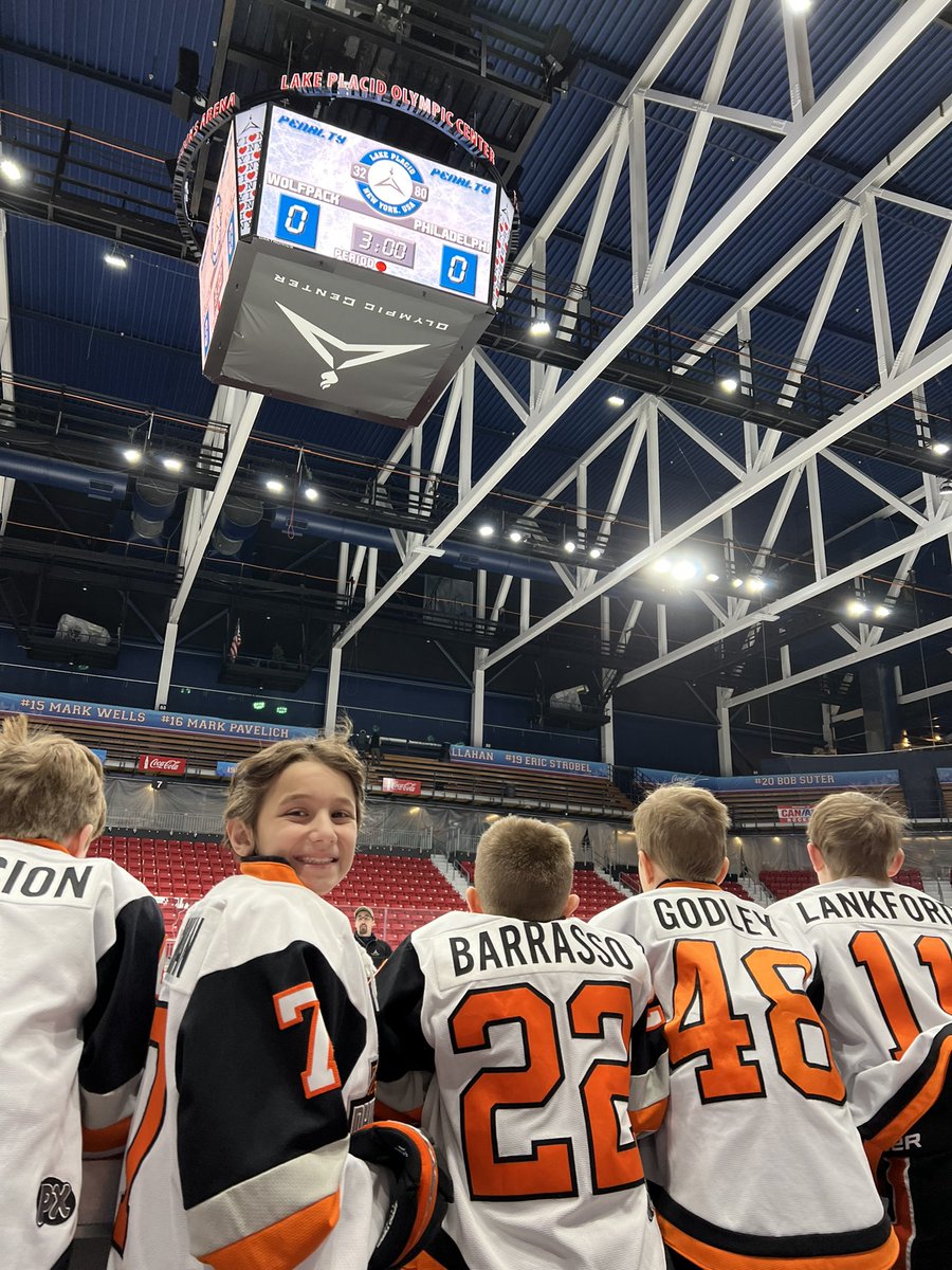scottsigmanesq's tweet photo. Amazing weekend @canamhockey at the Herb Brooks Miracle on Ice Arena 🇺🇸 @TPYHC in Lake Placid NY #canam #canamhockey @usahockey https://t.co/j4pbv3fTFH