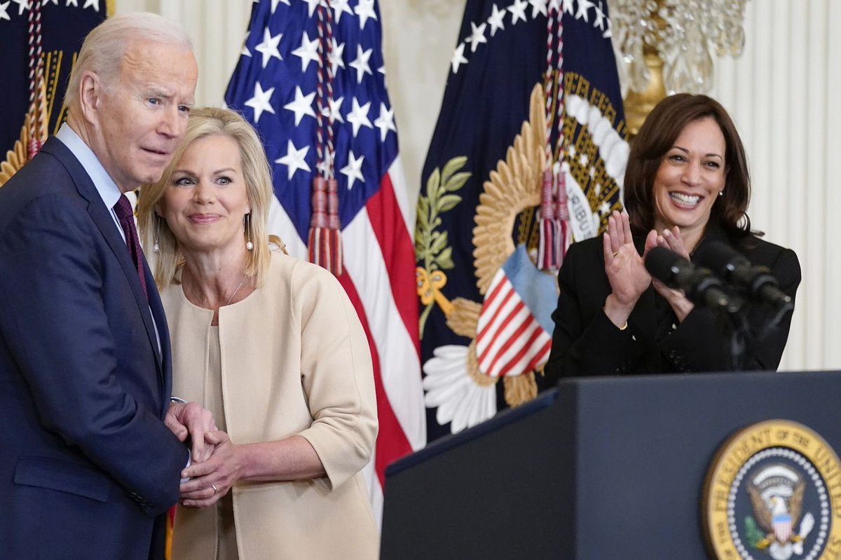 GretchenCarlson's tweet image. As President Biden said ‘Today you have a right that you didn’t have yesterday’ - I am still coming down from the excitement of yesterday's monumental day being at the White House with @Potus and @VP ! Today I am feeling gratitude that the bipartisan bill is now The Law👩⚖️