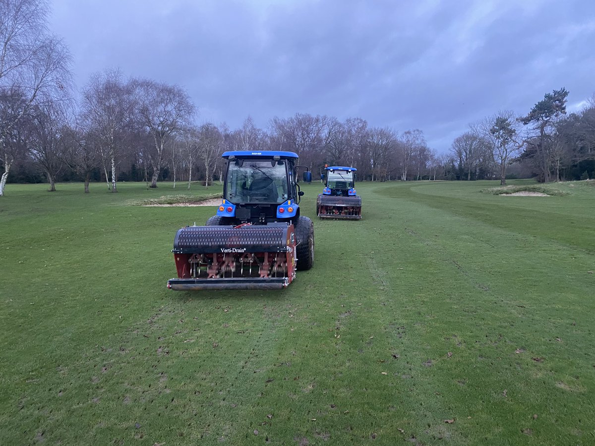 ianajordan's tweet photo. Started as a hobby many years ago and when this industry grabs u it grabs u. From the bottom to the top we are all still learning new methods which keep us going to achieve the best surfaces. #GroundsWeek https://t.co/wPHAm61q9H
