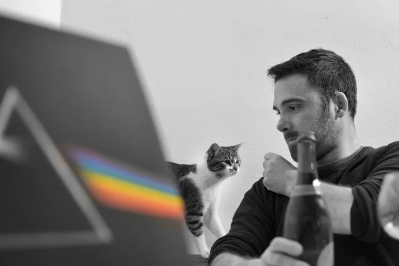 Il lucano compie gli anni. Con "The dark side of the moon", un Franciacorta Satèn, Stewie e il mio cuore.

#NotteConLArte
#ConUnImmagine