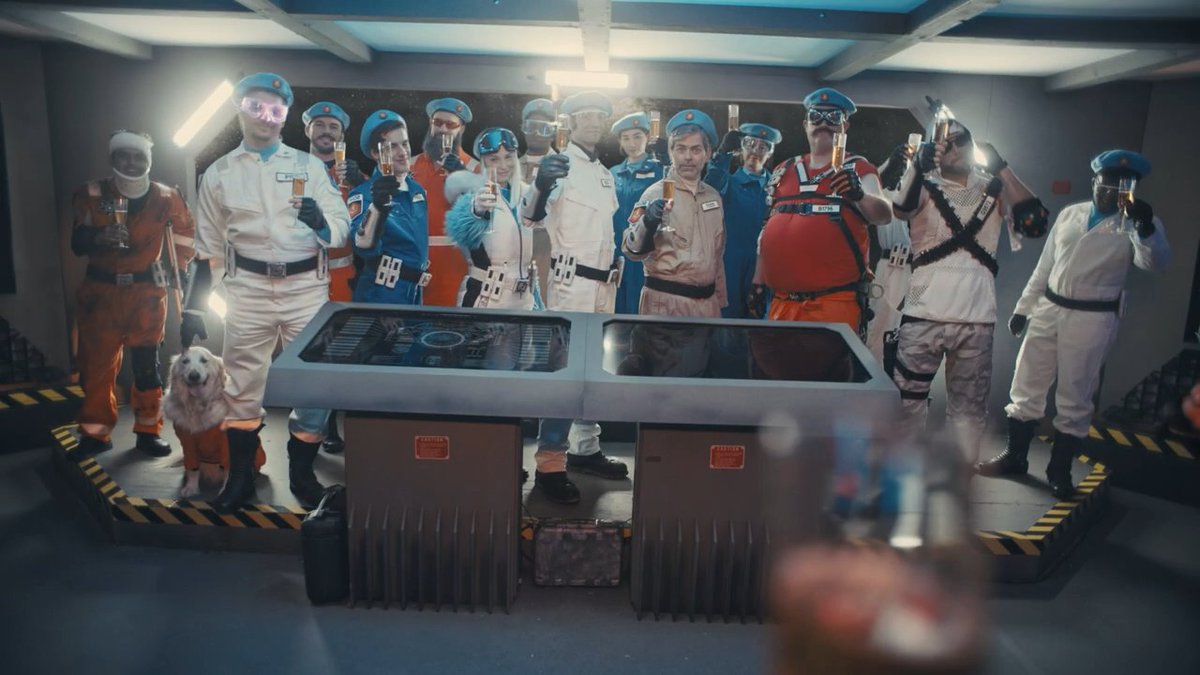 Тардис в космосе с доктором. Мкс внутри. Доктор кто тардис в космосе. 1 who are in the space. 1 who are in the space.