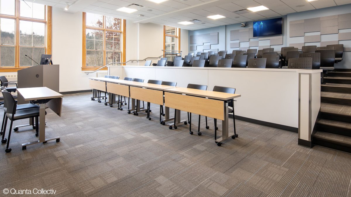 Oregon Health &amp; Science University, Mackenzie Hall

#lecturehallseating #lecturehalldesign #furnituredesign