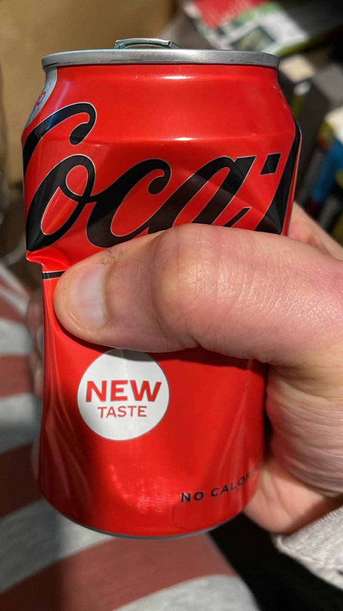MikeBinary's tweet photo. So you don’t want to stop your sales in Russia @CocaCola well even though your the households favourite fuck it we no longer drink #CocaCola. #fuckcocacola #Ukraine #FreeUkraine https://t.co/rM8V0YkPqj