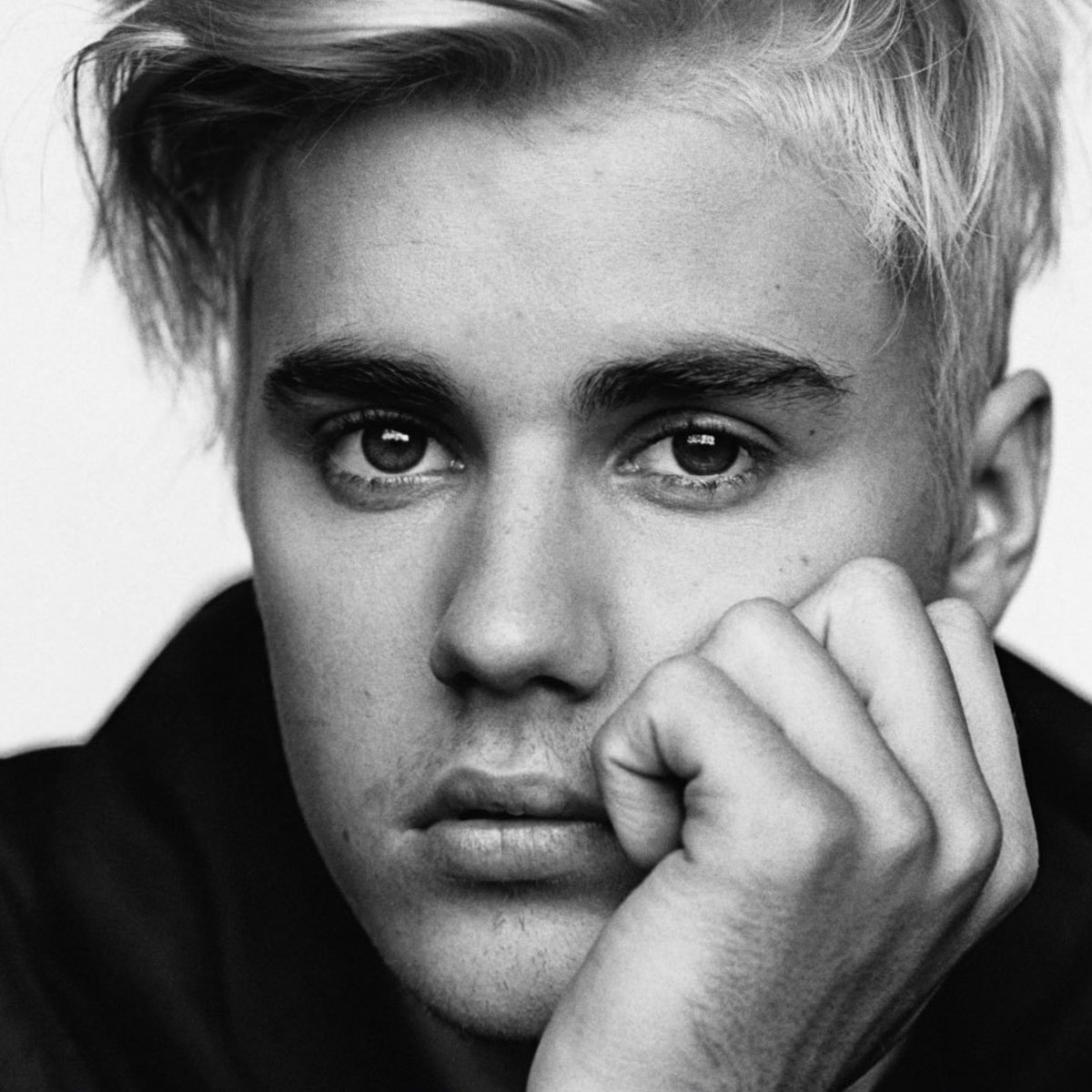 MACETA BIEBER! Todas as músicas do álbum "Purpose" agora são certificadas RIAA Gold ou superior nos Estados Unidos.