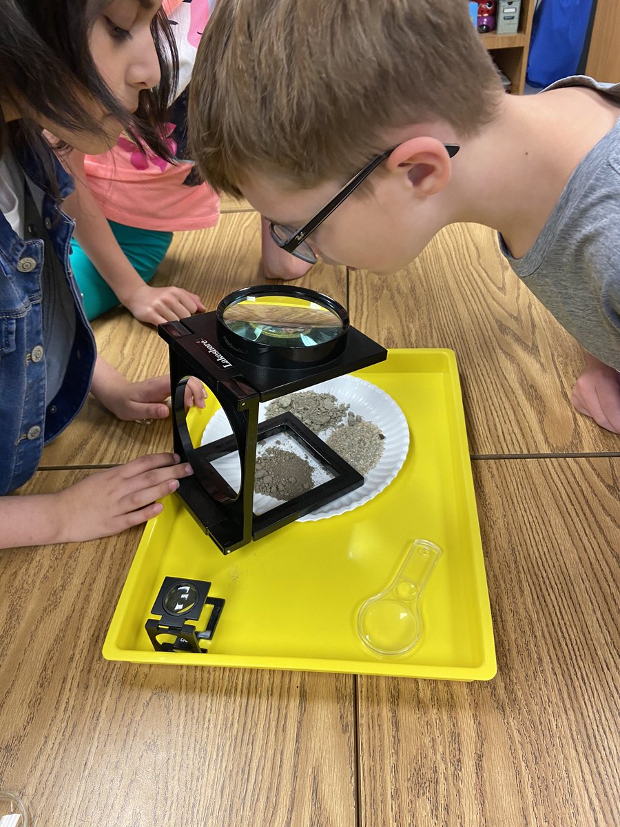 Observing soils and testing each sample's ability to retain water. Science rocks! #bearshine #mymisd <a href="/4thgradebears4/">4th Grade Bennett Bears!</a> <a href="/BennettBears/">Bennett Bears</a> <a href="/AmyHolderman2/">Amy Holderman</a> <a href="/KassHal/">kassie halpin</a>
