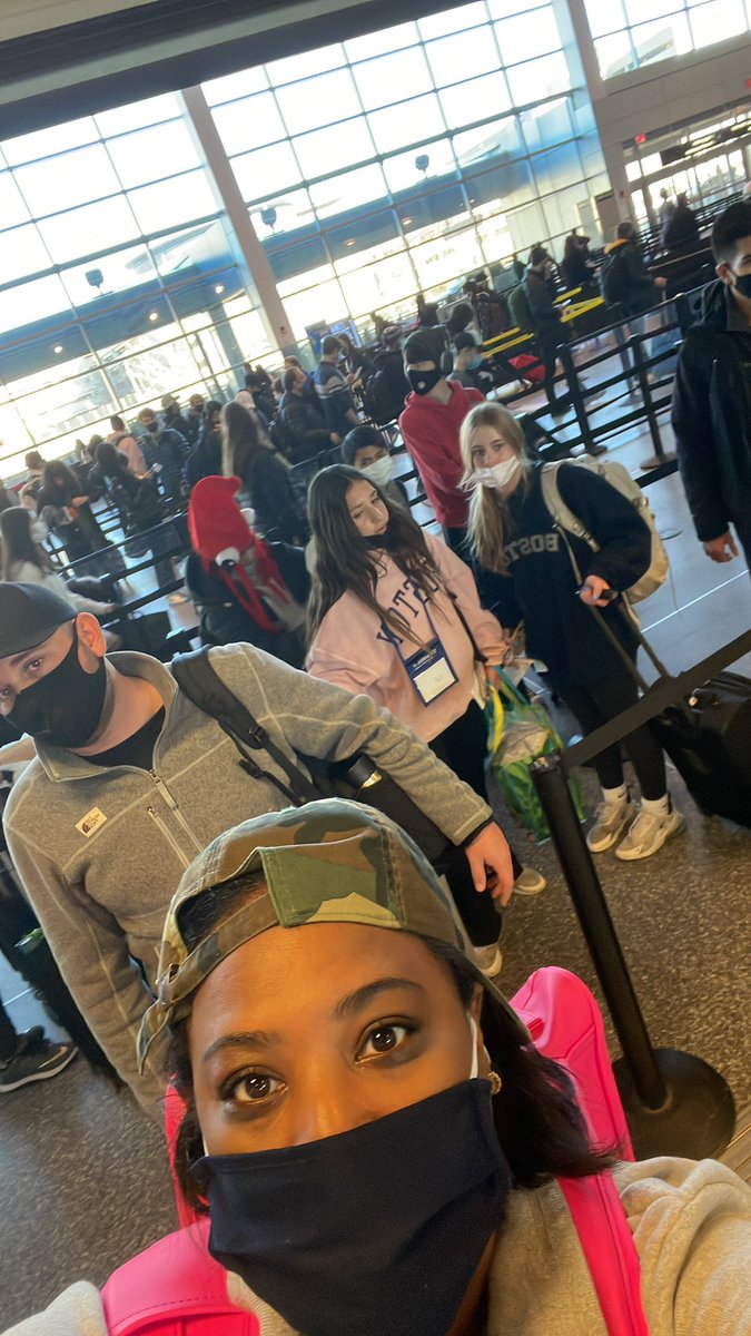 TheeMissA1920's tweet photo. Ready to hit the road!!!! TSA is happening. Till next time Boston #mvmidde #mvboston https://t.co/Lcqx7SbzZG
