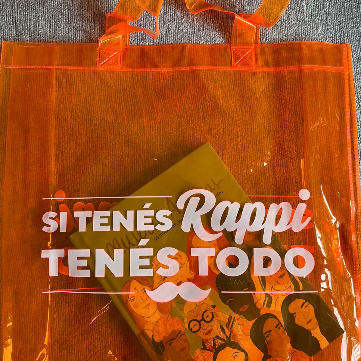 melinamasnatta's tweet photo. #ViernesPower⚡️Hoy @RappiArgentina nos invitó a un almuerzo para intercambiar nuestras #perspectivas como mujeres en tecnología y hablamos de todo 🔛 la carrera, el life balance, la maternidad, los deseos y expectativas para las nuevas generaciones.
#PerspectivasbyRappi https://t.co/bjfwQ4GpOB