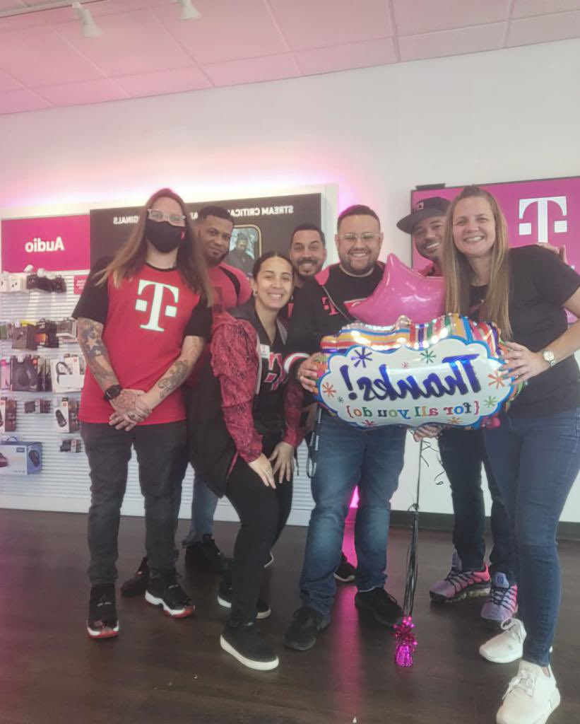 Employee Appreciate Day celebration with my amazing squad!! I appreciate you today and every day! I hope you enjoy the sweet treats 😊💕