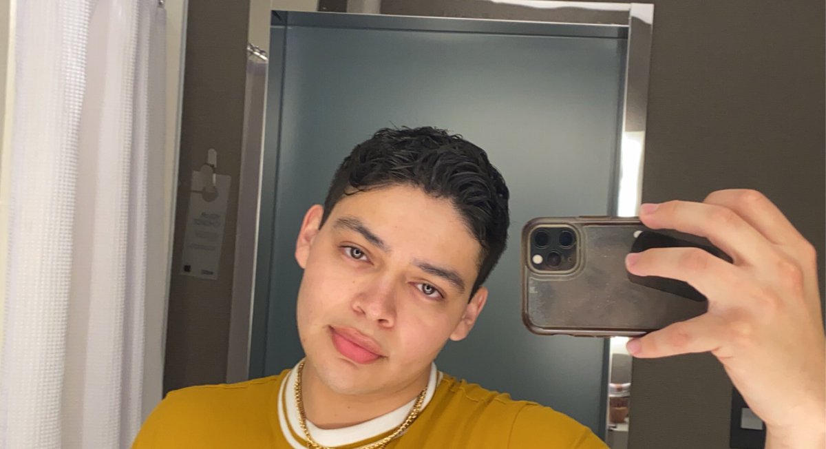 Franthecamper's tweet image. flicks from bad bunny 😈🐰